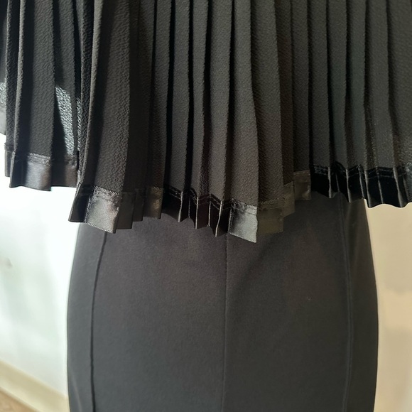 Ya Ya & Co. Black Accordion style top romper one piece jumpsuit SZ M - Picture 3 of 7